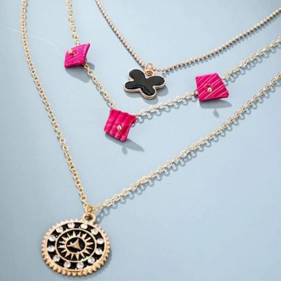 Round Pendant Necklace - Picture 3 of 3